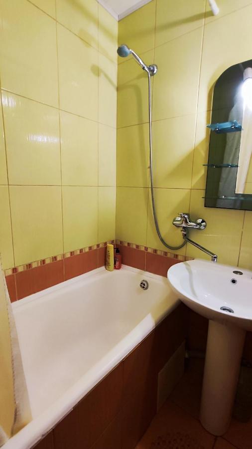 Василя Стуса 10 City Rooms 빌라체르크바 외부 사진